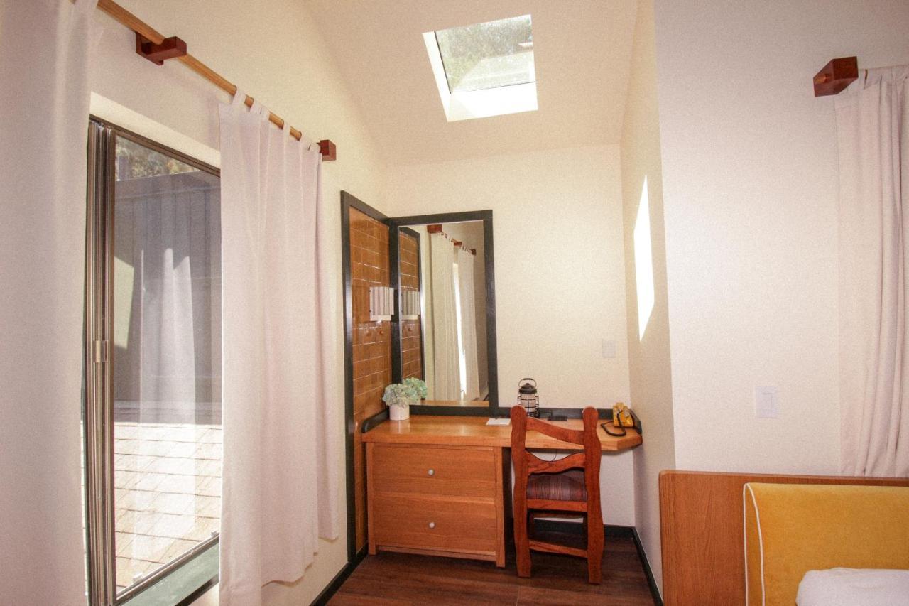 Lodge At Marconi Marshall Bagian luar foto