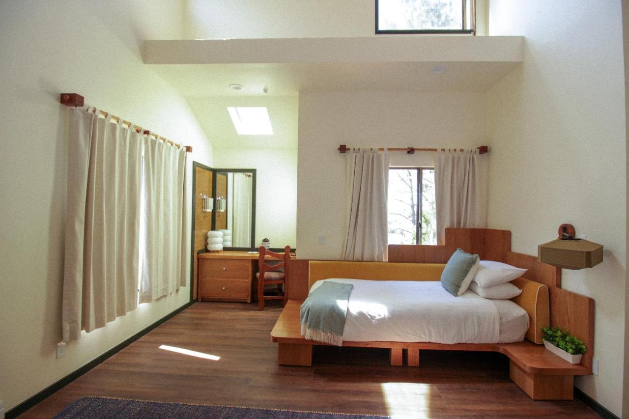 Lodge At Marconi Marshall Bagian luar foto