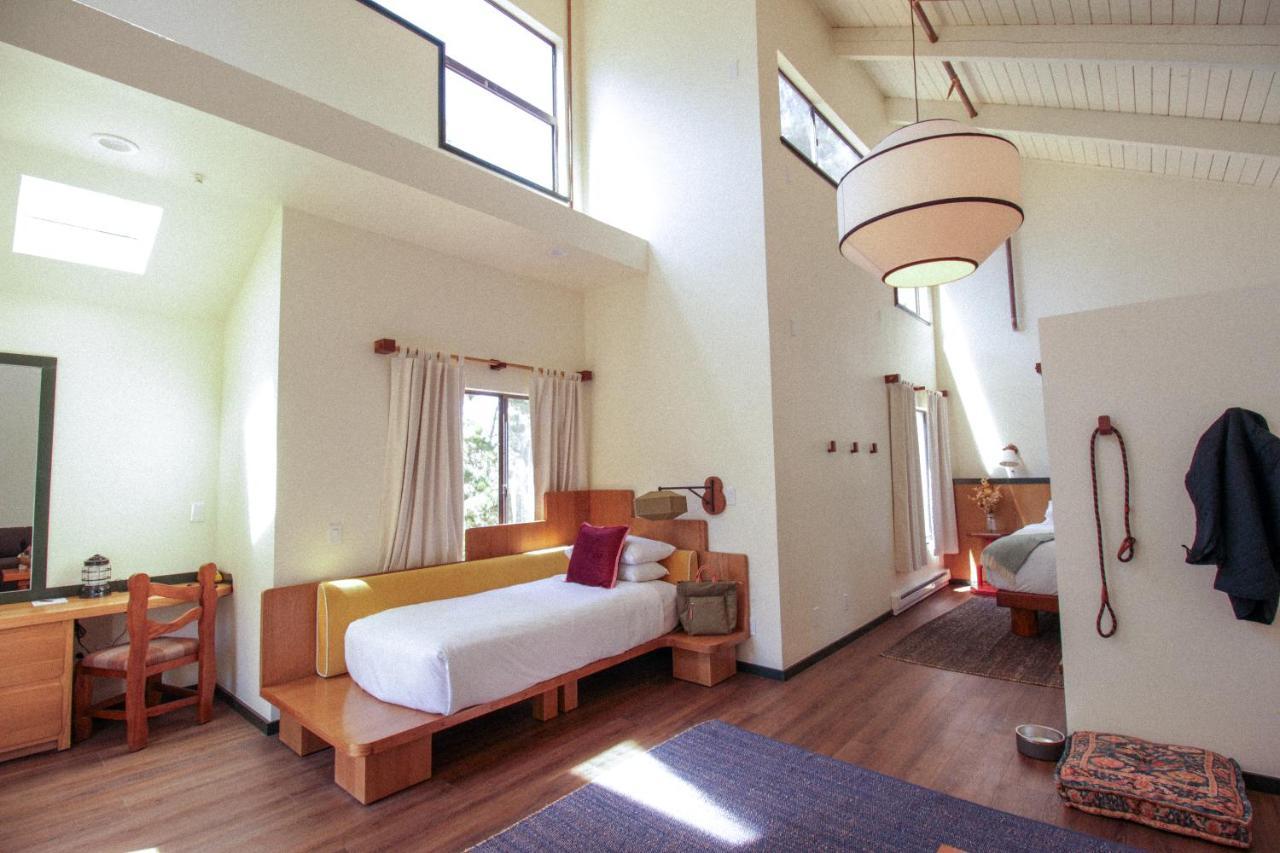Lodge At Marconi Marshall Bagian luar foto