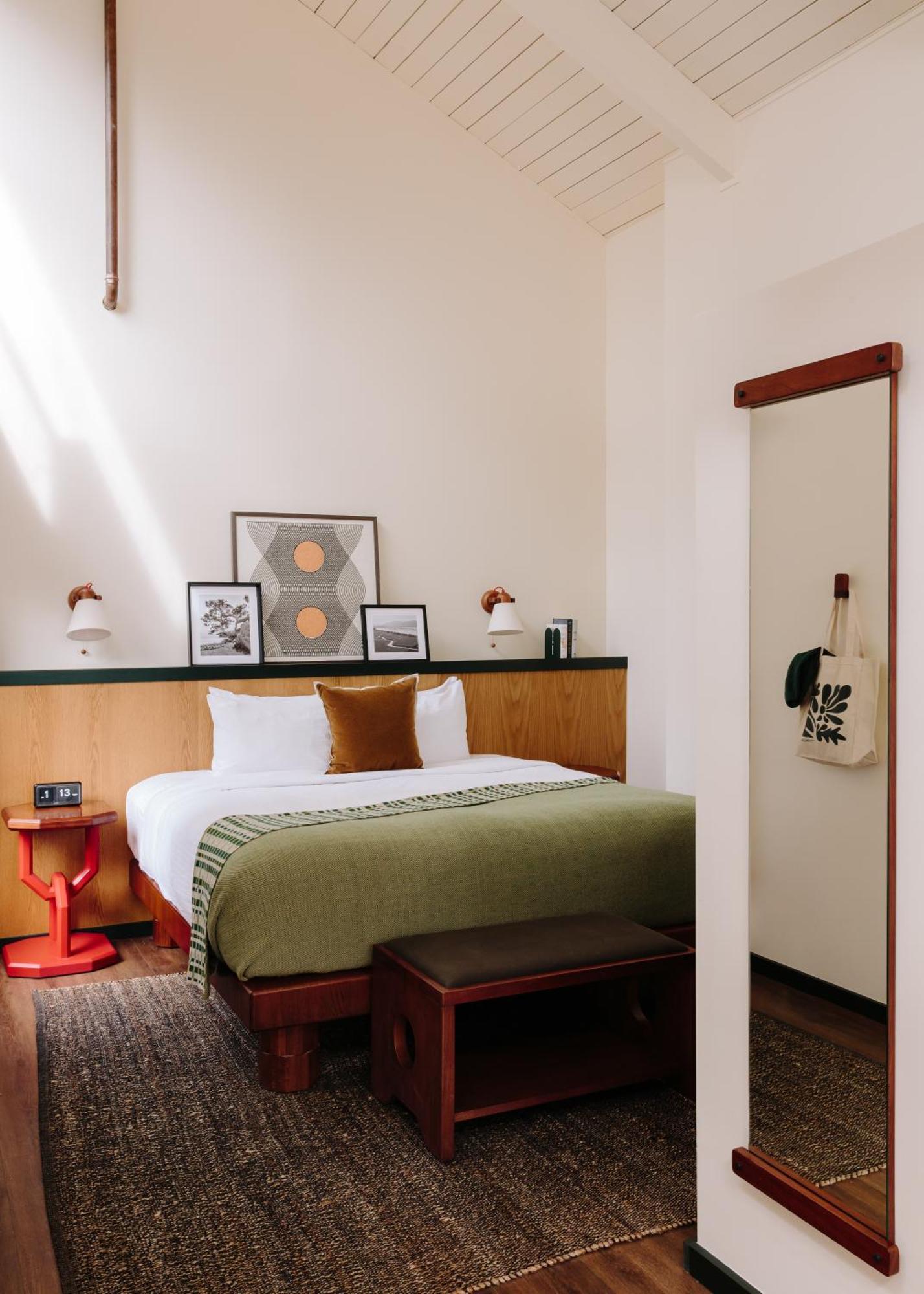 Lodge At Marconi Marshall Bagian luar foto